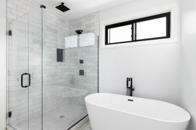 Minimalist Shower with Black Frame